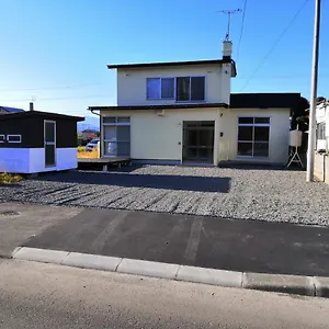 Holiday home 暮らすように過ごす温泉宿　白老大使館 Shiraoi