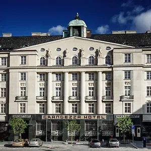 ***** Hotel Grandezza Luxury Palace República Checa